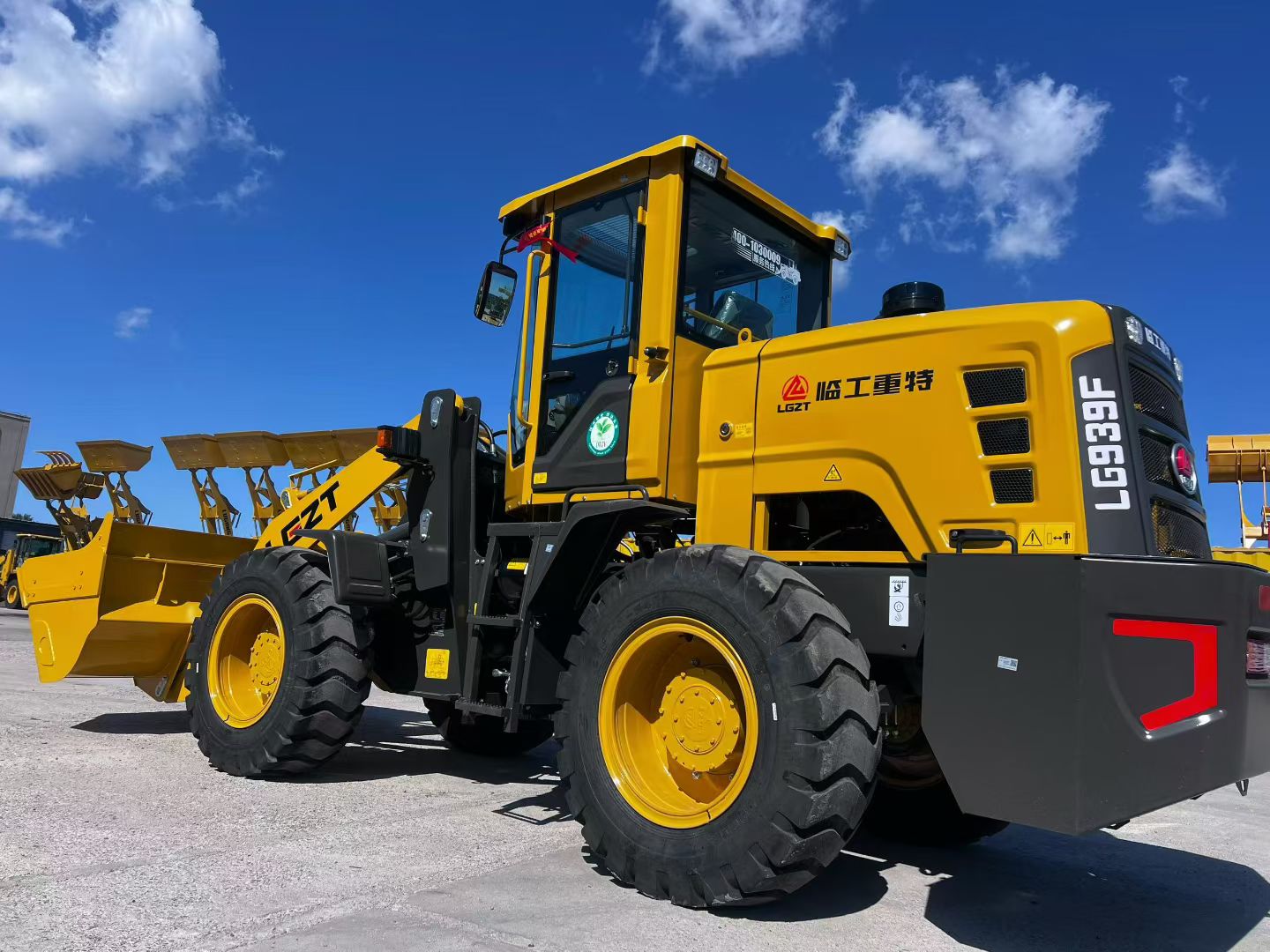 HTTPSConnectionPool(host='www.google.com', port=443): Max retries exceeded with url: /async/translate?vet=12ahUKEwjgj_PoiIKNAxUEEVkFHZnYPGYQqDh6BAgNEC4..i&ei=v00TaKC0NISi5NoPmbHzsQY&opi=89978449&sca_esv=b8ee9af777c98fc7&source=hp&yv=3&_fmt=pc&cs=0 (Caused by NewConnectionError('<urllib3.connection.HTTPSConnection object at 0x7fb5bc8a9c70>: Failed to establish a new connection: [Errno -9] Address family for hostname not supported'))