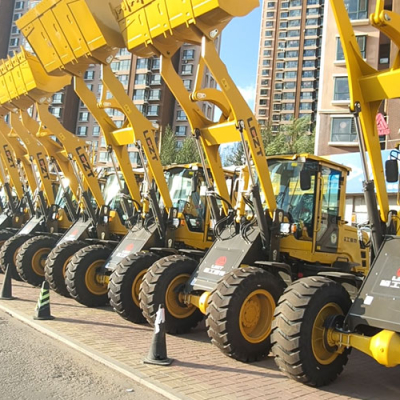 компактный колесный погрузчик