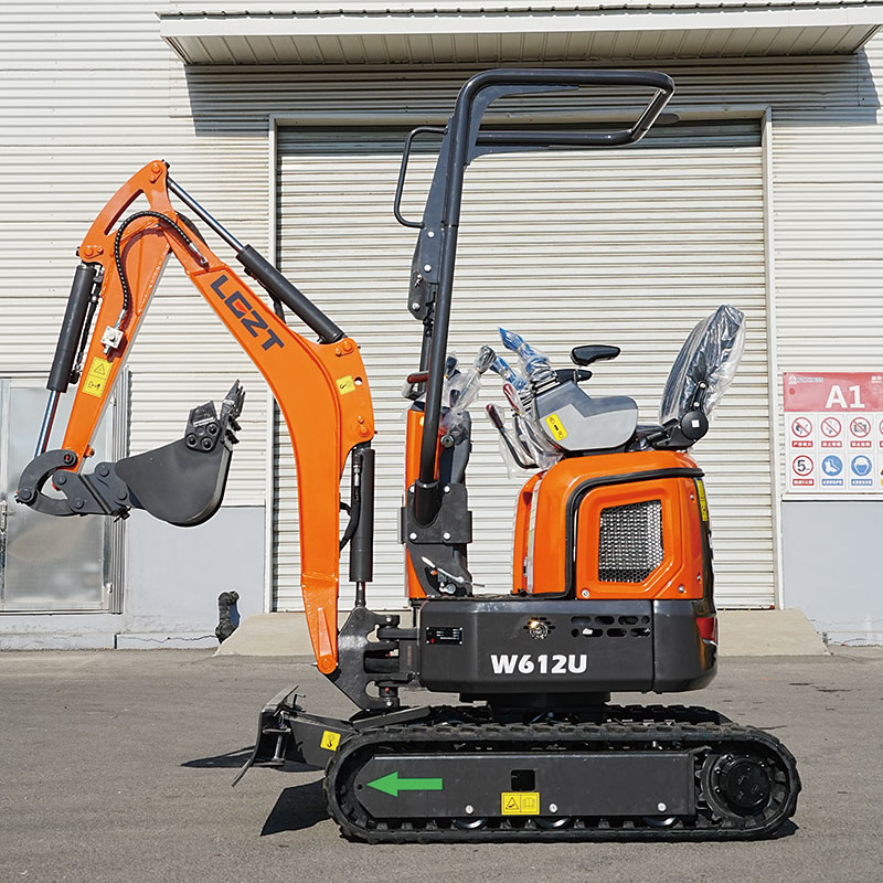 Компактный экскаватор