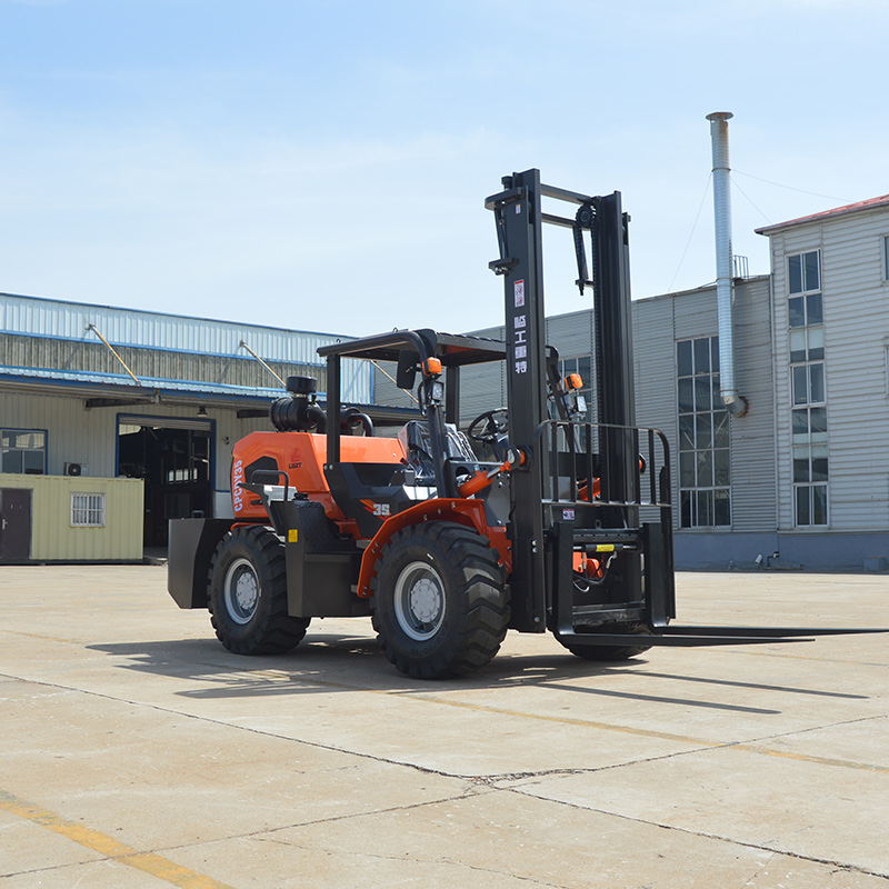 Внедорожный вилочный погрузчик 3,5 тонны